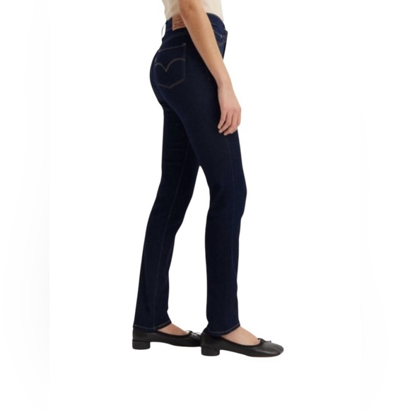 NWOT, Levi's Women's 312 Shaping Slim Dark Blue Jeans, Size 25 - Picture 2 of 12